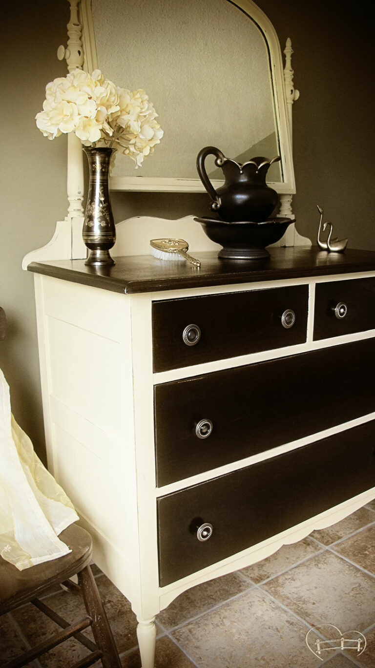 A charming dresser, for the most charming girl!