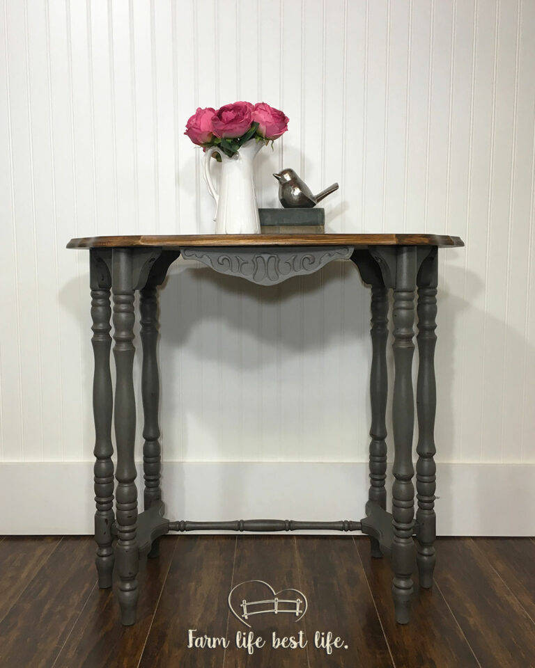 Stunningly Chic Accent Table